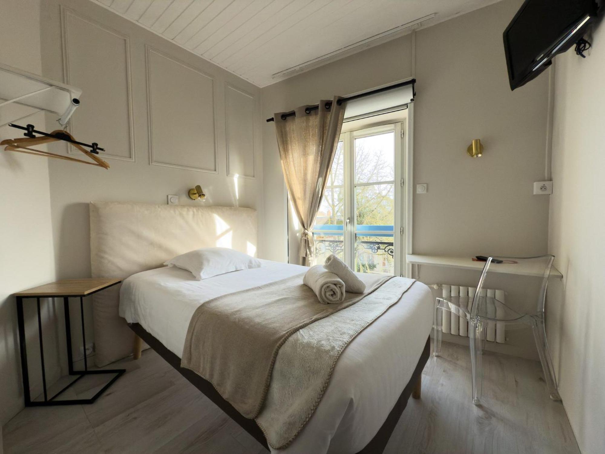 Hotel De Paris La Rochelle  Exteriör bild